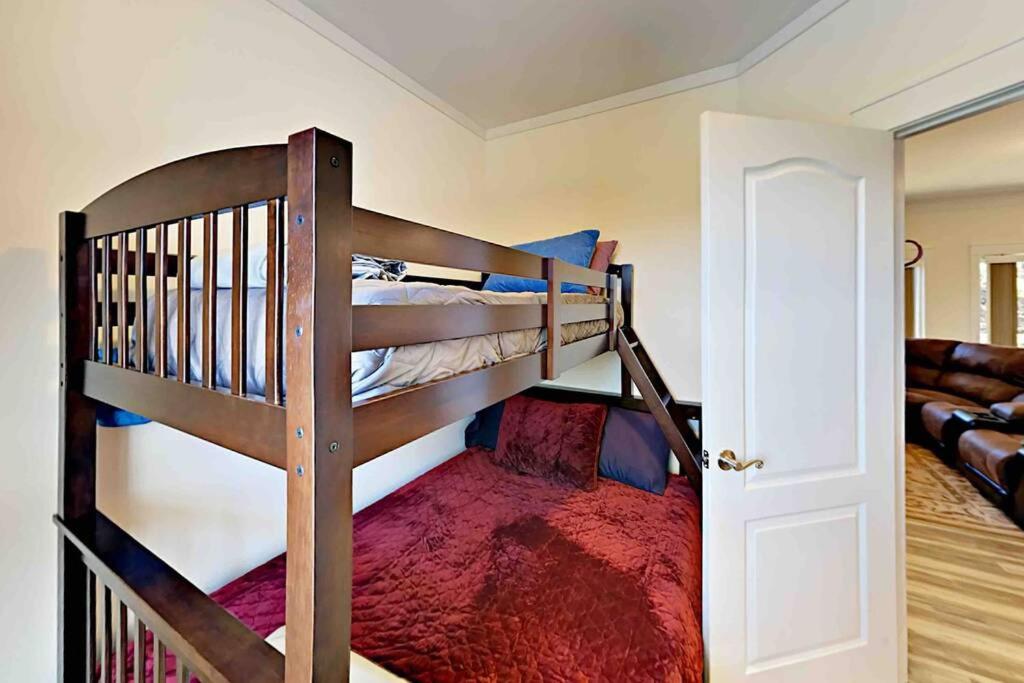 Serenity Views Comfort - Close To City & Parkway! Weaverville Εξωτερικό φωτογραφία